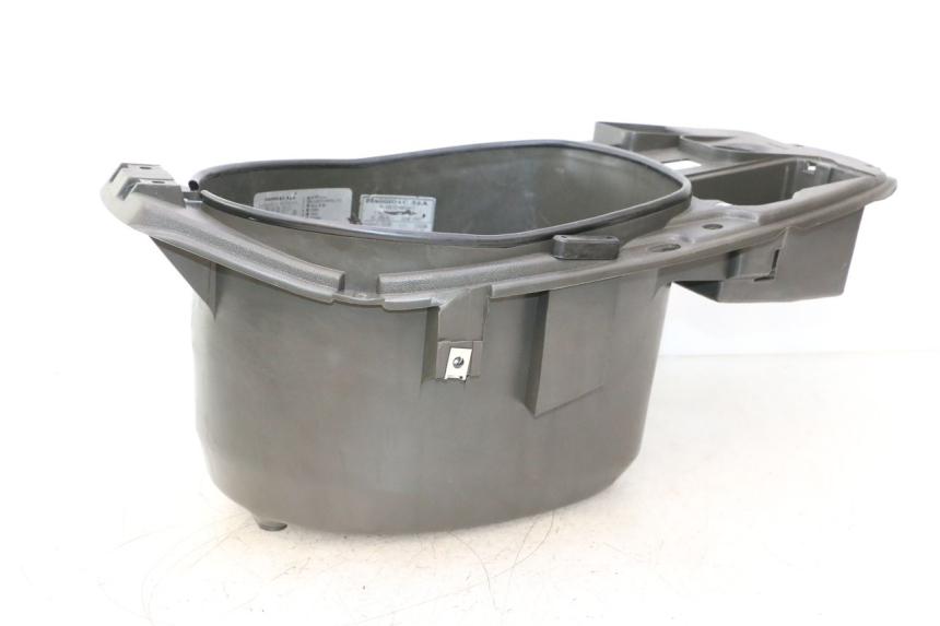 photo de HELMFACH PIAGGIO TYPHOON 50 (2000 - 2009) - Detailansicht des Bauteils