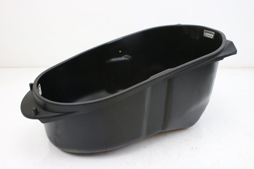 photo de HELMFACH PIAGGIO VESPA GTS IGET ABS 125 (2017 - 2023) - Details der Befestigungspunkte