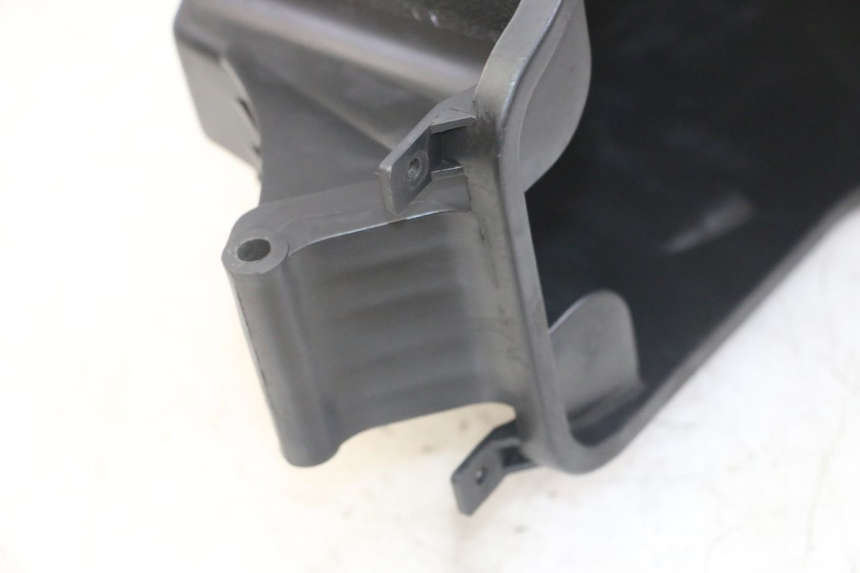 photo de SITZBANKABDECKUNG PEUGEOT VIVACITY NEW 2T 50 (2008 - 2017) - Zoom auf Gebrauchszustand