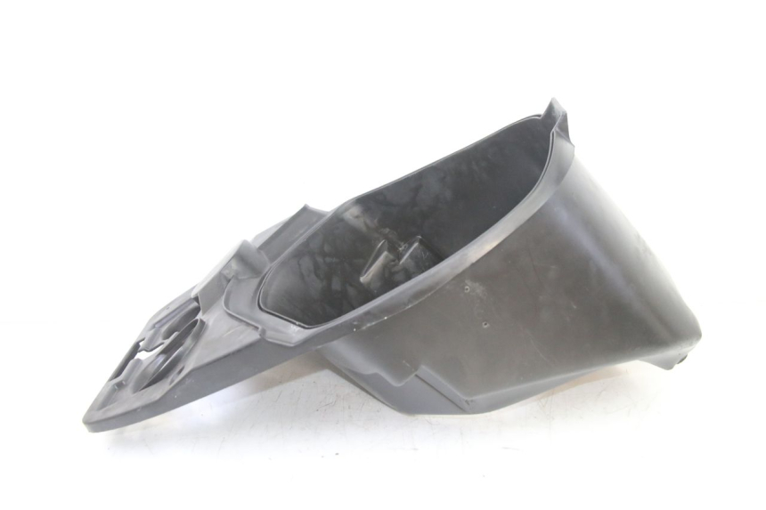 photo de HELMFACH PEUGEOT VIVACITY 50 (2004 - 2009) - Zoom auf Gebrauchszustand