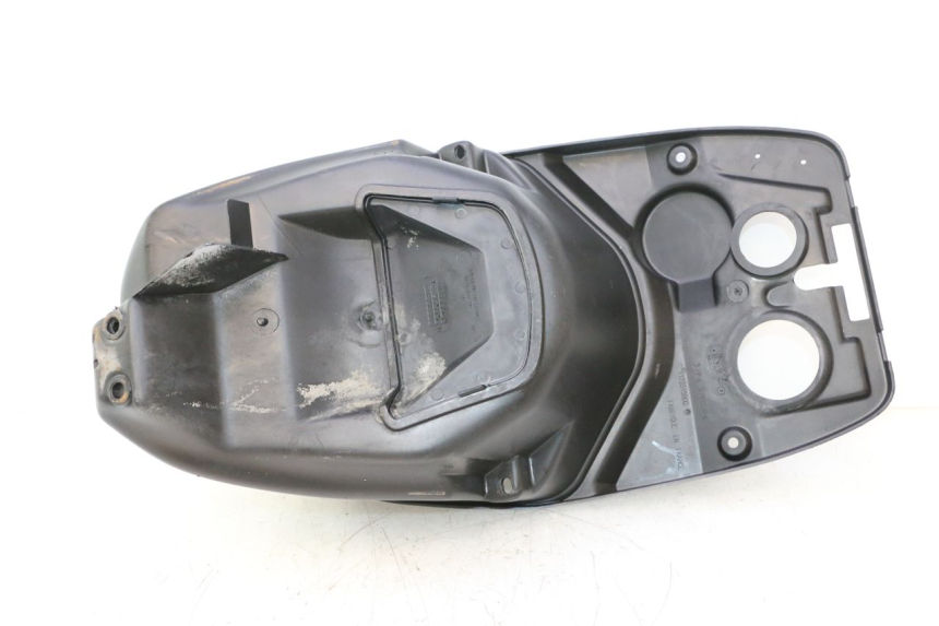 photo de HELMFACH PEUGEOT VIVACITY 50 (1998 - 2003) - Detailansicht des Bauteils