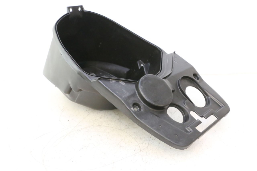 photo de HELMFACH PEUGEOT VIVACITY 50 (1998 - 2003) - Details der Befestigungspunkte
