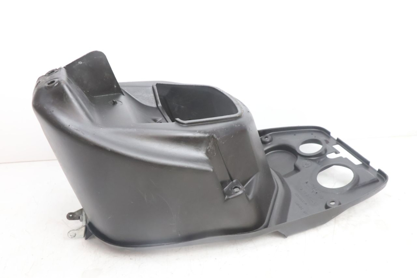 photo de HELMFACH PEUGEOT VIVACITY 100 (1999 - 2008) - Oberflächenzustand und Material