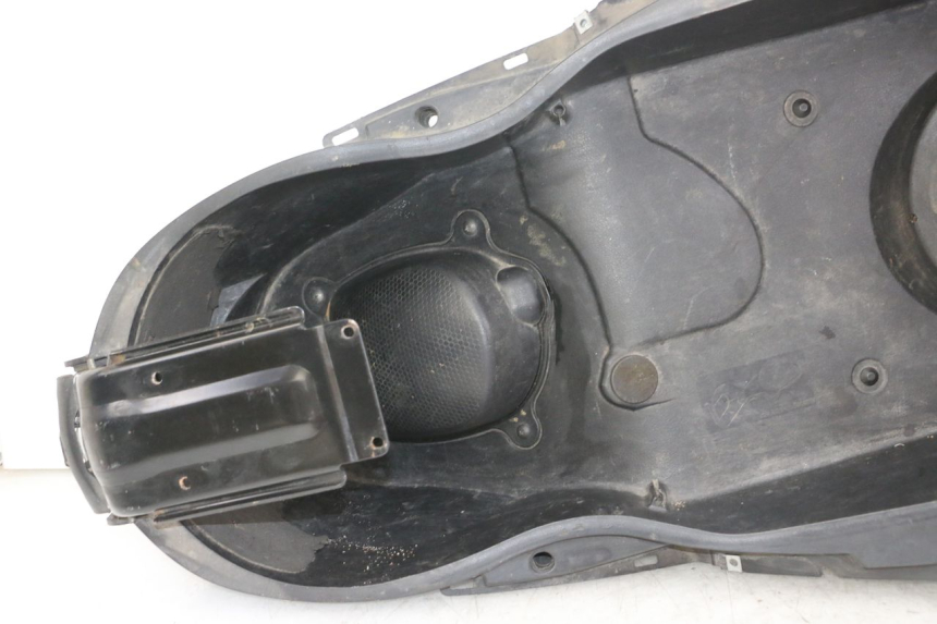 photo de SITZBANKABDECKUNG YAMAHA X-MAX XMAX ABS 250 (2010 - 2012) - Weitere Ansicht des Artikels
