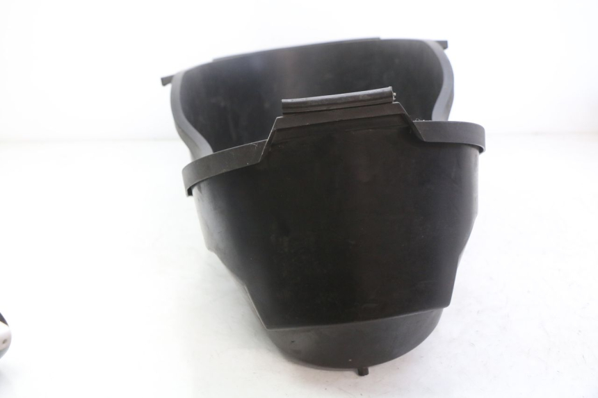 photo de SITZBANKABDECKUNG YAMAHA XMAX X-MAX 125 (2006 - 2009) - Zoom auf Gebrauchszustand