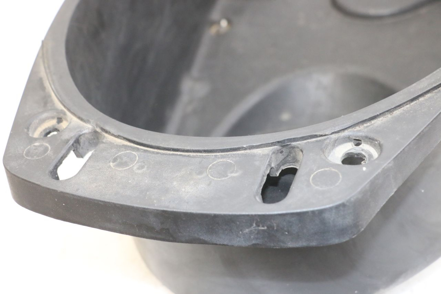 photo de SITZBANKABDECKUNG YAMAHA XMAX X-MAX 125 (2006 - 2009) - Detailansicht des Bauteils