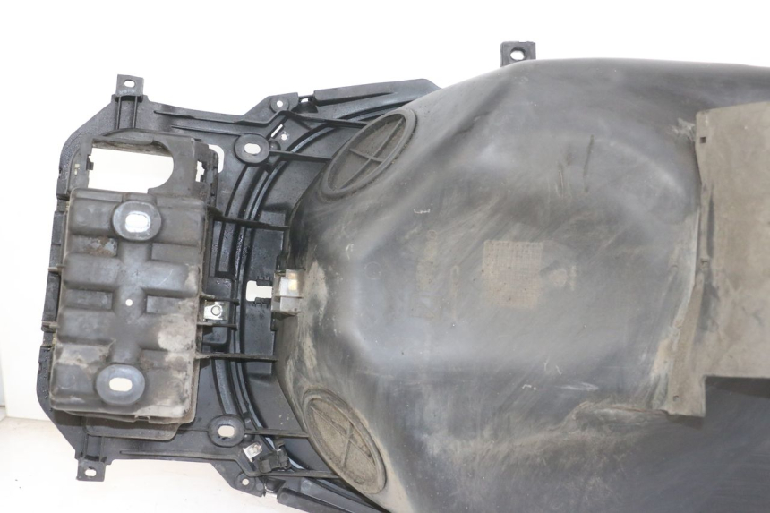 photo de SITZBANKABDECKUNG PIAGGIO X10 125 (2012 - 2017) - Alternative Perspektive