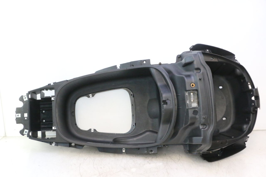photo de HELMFACH PIAGGIO X8 STREET 125 (2006 - 2007) - Hauptansicht