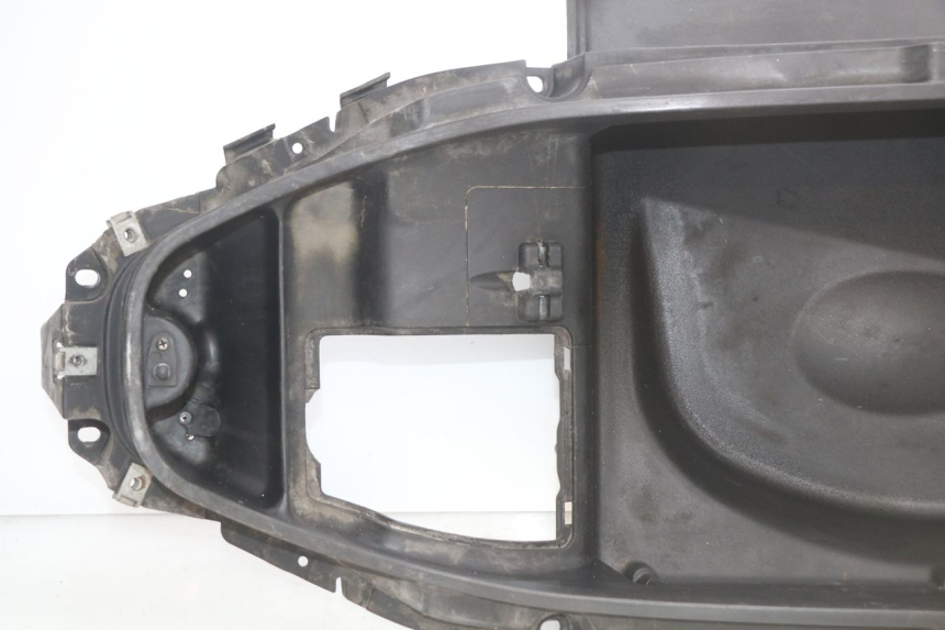 photo de SITZBANKABDECKUNG PIAGGIO X9 EVOLUTION 250 (2003 - 2007) - Geprüftes Gebrauchtteil