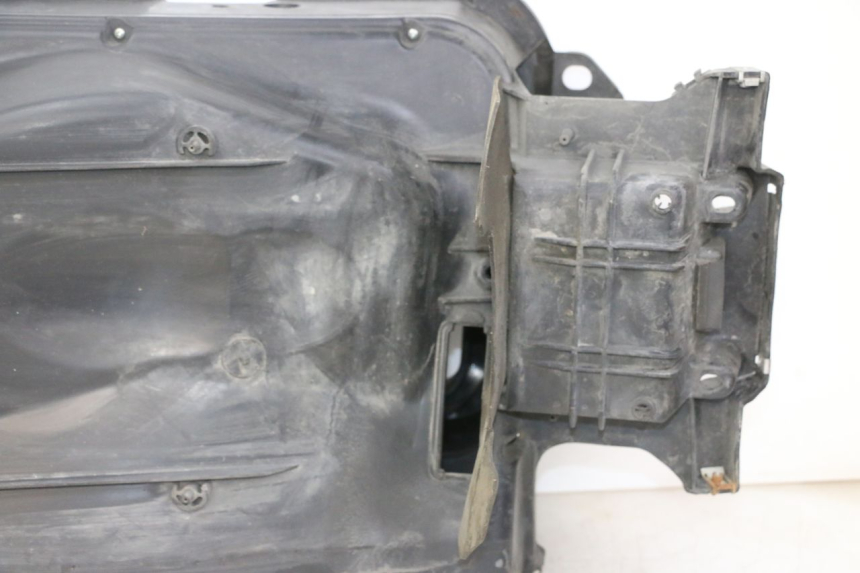 photo de HELMFACH PIAGGIO X9 EVOLUTION 125 (2003 - 2007) - Geprüftes Gebrauchtteil