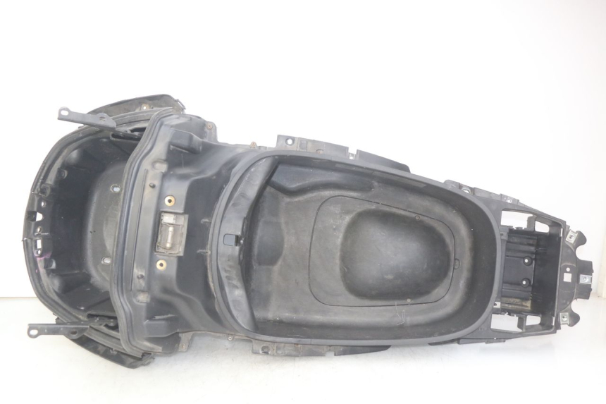 photo de SITZBANKABDECKUNG PIAGGIO XEVO - X EVO 125 (2007 - 2017) - Hauptansicht