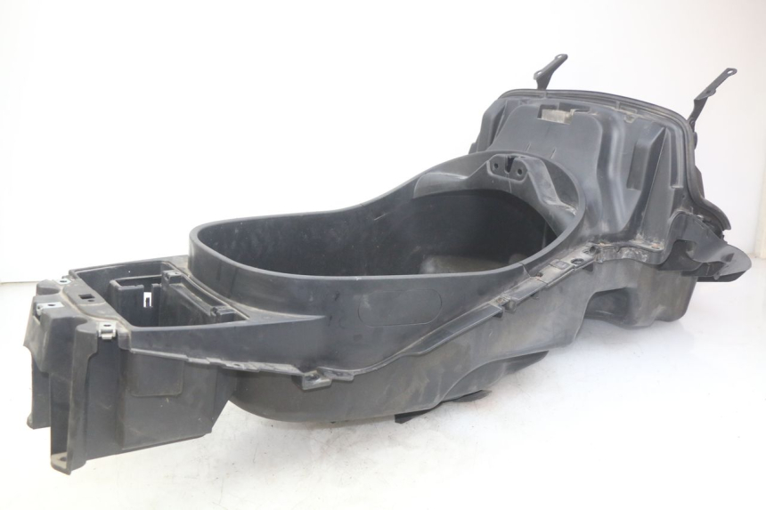 photo de SITZBANKABDECKUNG PIAGGIO XEVO - X EVO 125 (2007 - 2017) - Alternative Perspektive