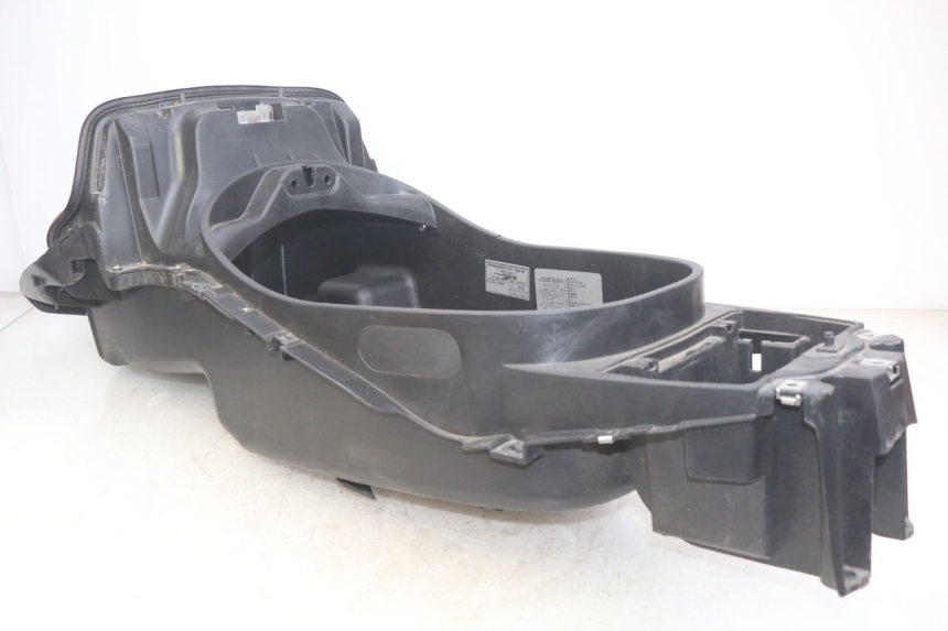 photo de SITZBANKABDECKUNG PIAGGIO XEVO - X EVO 125 (2007 - 2017) - Zoom auf Gebrauchszustand