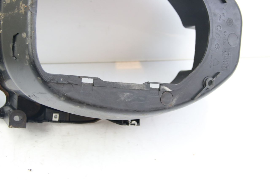 photo de SITZBANKABDECKUNG PIAGGIO ZIP 2T 50 (2009 - 2019) - Hochauflösende Nahaufnahme