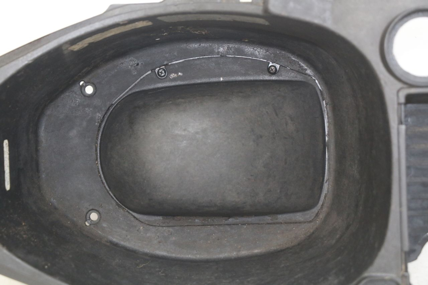 photo de SITZBANKABDECKUNG PIAGGIO ZIP 2T 50 (2009 - 2019) - Oberflächenzustand und Material