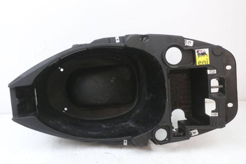 photo de SITZBANKABDECKUNG PIAGGIO ZIP 2T 50 (2009 - 2019) - Zoom auf Gebrauchszustand