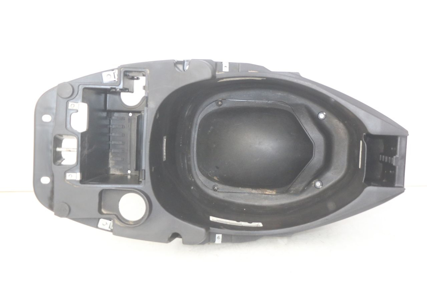 photo de SITZBANKABDECKUNG PIAGGIO ZIP 4T 50 (2018 - 2020) - Hauptansicht