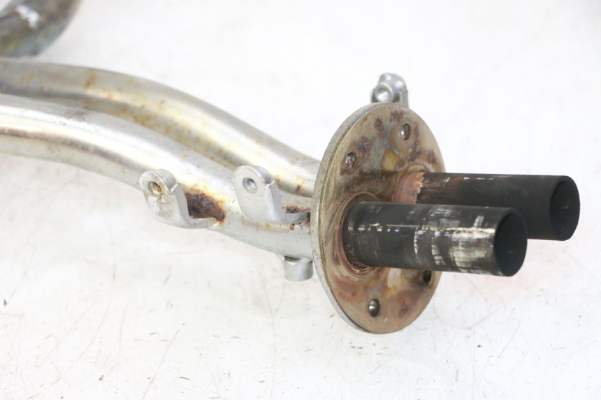 photo de KOLLEKTOR HYOSUNG GV AQUILA 125 (2000 - 2009) - Details der Befestigungspunkte