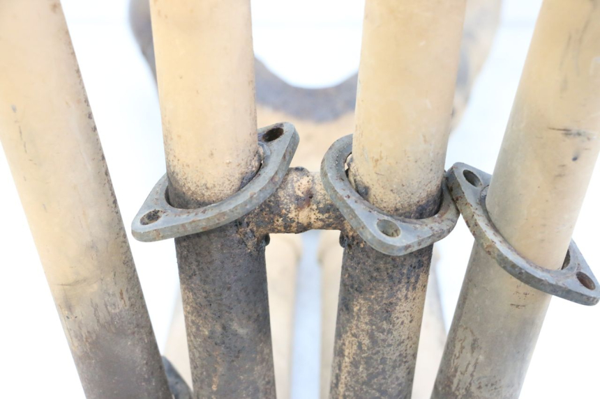 photo de KOLLEKTOR YAMAHA FJR ABS 1300 (2006 - 2012) - Detaillierte Sichtprüfung