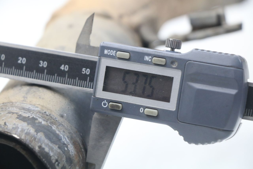 photo de KRÜMMER SUZUKI GSX-R GSXR 600 (2001 - 2003) - Detailansicht des Bauteils