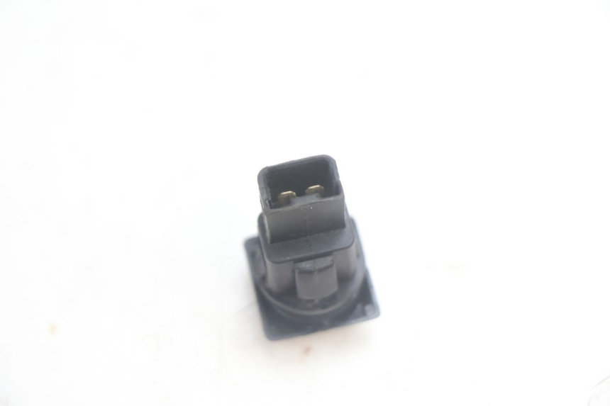photo de ASR-SCHALTER PIAGGIO MP3 HPE 530 (2022 - 2026) - Alternative Perspektive
