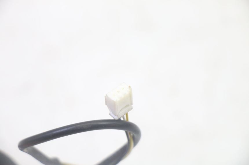 photo de BLINKERSCHALTER SEGWAY NINEBOT F65I 1 - Details der Befestigungspunkte