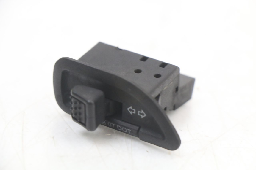 photo de BLINKERHEBEL PIAGGIO LIBERTY 4T 50 (2004 - 2008) - Detailansicht des Bauteils