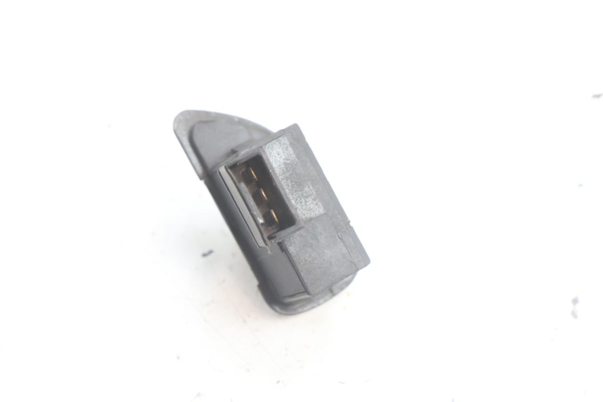 photo de BLINKER SCHALTER PIAGGIO LIBERTY IGET 4T 50 (2021 - 2025) - Alternative Perspektive