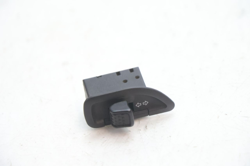 photo de BLINKER SCHALTER PIAGGIO MP3 LT 300 (2010 - 2016) - Hauptansicht