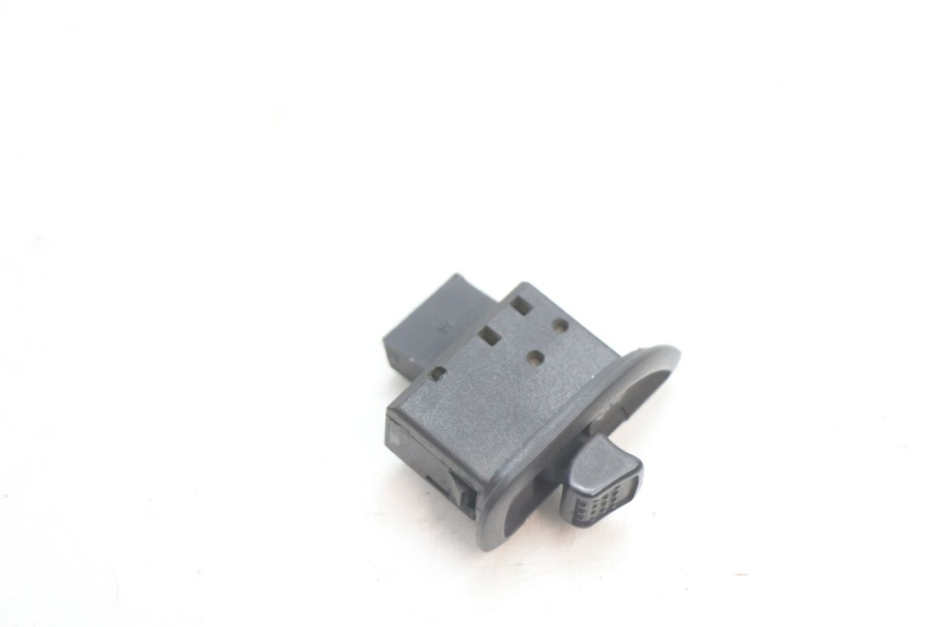photo de BLINKER SCHALTER PIAGGIO MP3 LT 300 (2010 - 2016) - Detailansicht des Bauteils