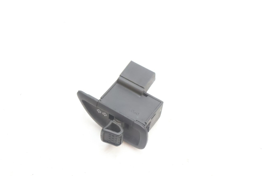 photo de BLINKERHEBEL PIAGGIO MP3 LT 400 (2007 - 2012) - Zoom auf Gebrauchszustand