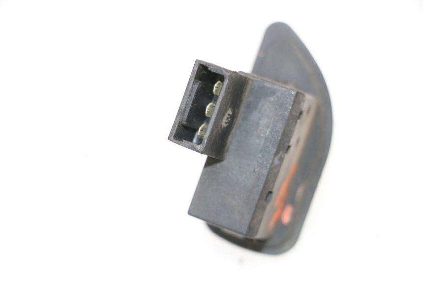 photo de BLINKERHEBEL PIAGGIO MP3 RL 250 (2006 - 2010) - Zoom auf Gebrauchszustand