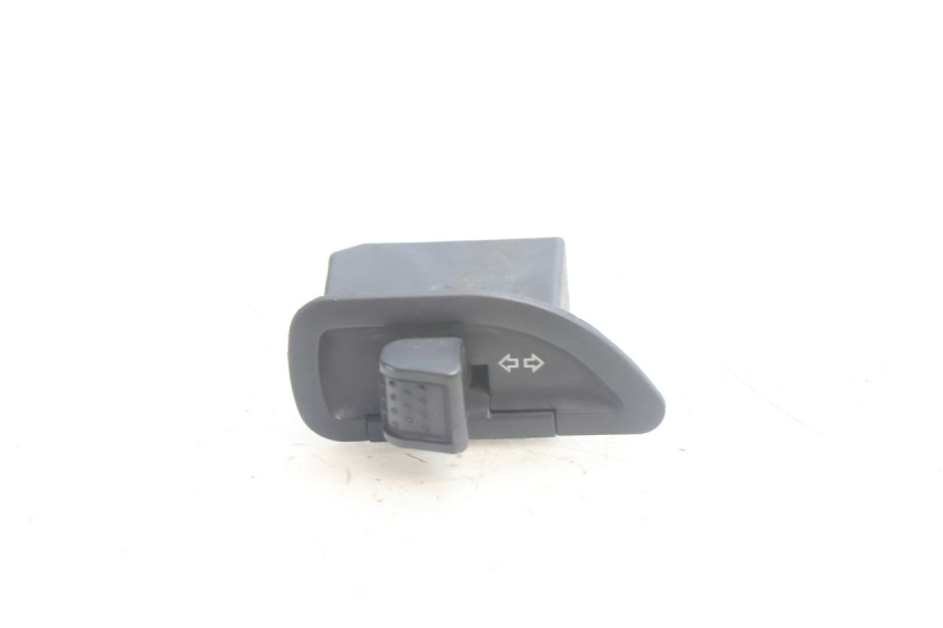photo de BLINKER SCHALTER PIAGGIO MP3 500 (2016 - 2018) - Hauptansicht