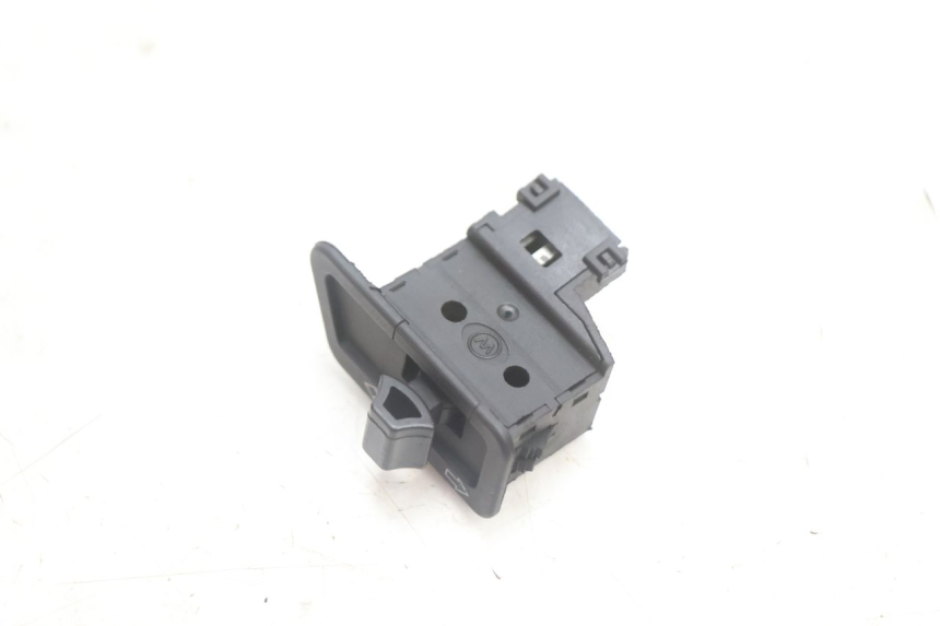 photo de BLINKER SCHALTER IMF INDUSTRIE NEW PACH 2T 50 (2014 - 2020) - Zoom auf Gebrauchszustand