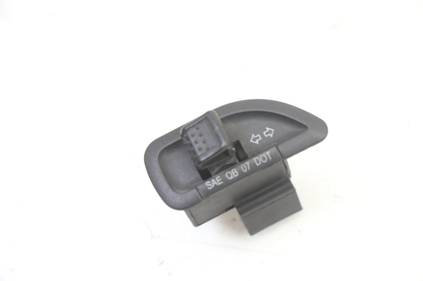 photo de BLINKER SCHALTER PIAGGIO NRG POWER PUREJET 50 (2018 - 2021) - Hauptansicht
