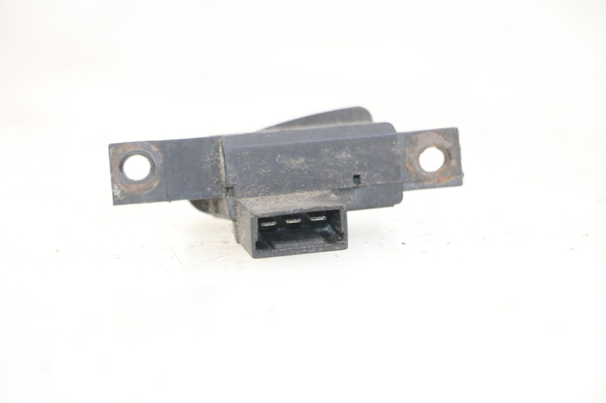 photo de BLINKER SCHALTER PIAGGIO VESPA GRANTURISMO 200 (2004 - 2005) - Detailansicht des Bauteils