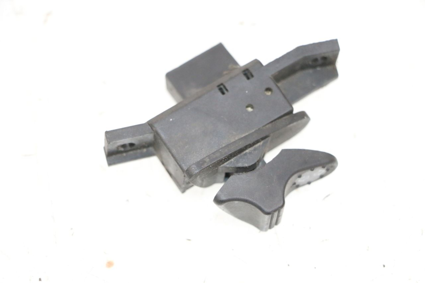 photo de BLINKER SCHALTER PIAGGIO VESPA GTS SUPER IE 125 (2009 - 2016) - Detailansicht des Bauteils