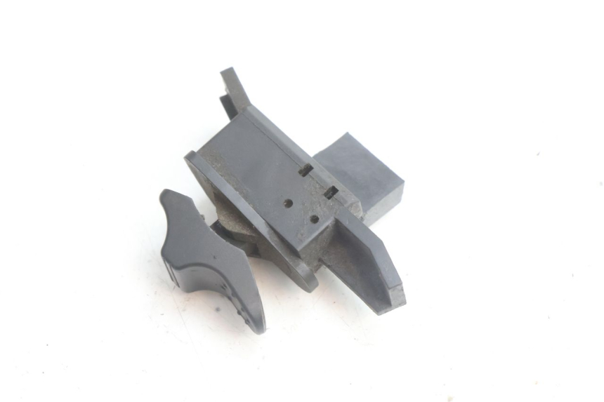 photo de BLINKERHEBEL PIAGGIO VESPA S 2T 50 (2007 - 2014) - Detailansicht des Bauteils
