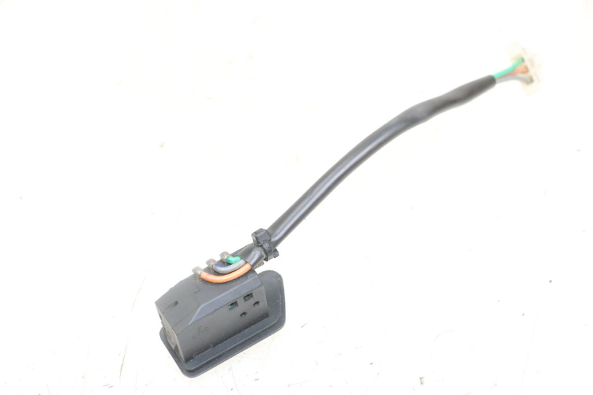 photo de BLINKER SCHALTER YAMAHA NEO'S NEOS 2T EASY 50 (2013 - 2016) - Zoom auf Gebrauchszustand