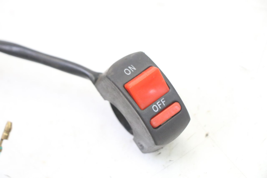 photo de SCHALTER ON OFF HONDA NTV DEAUVILLE ABS 700 (2007 - 2016) - Detailansicht des Bauteils