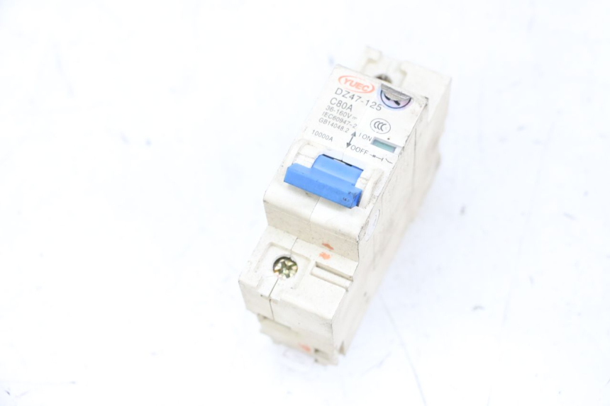 photo de SCHALTER ON OFF EFUN PUSA 1 - Hauptansicht