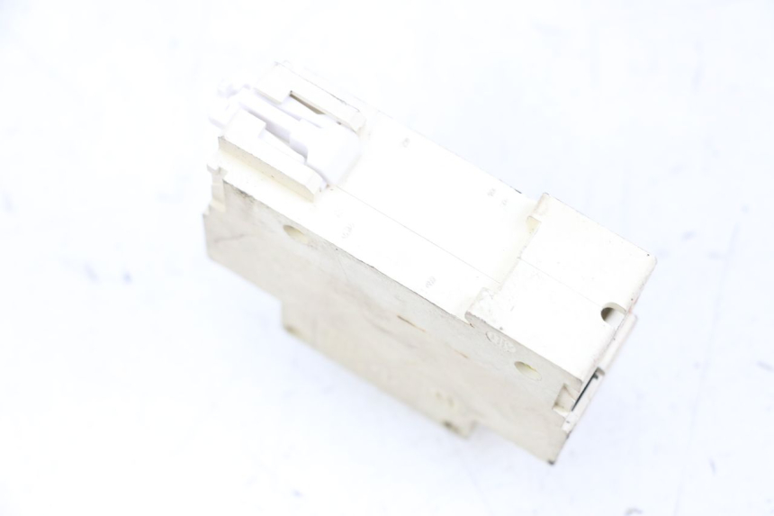 photo de SCHALTER ON OFF EFUN PUSA 1 - Technische Nahaufnahme