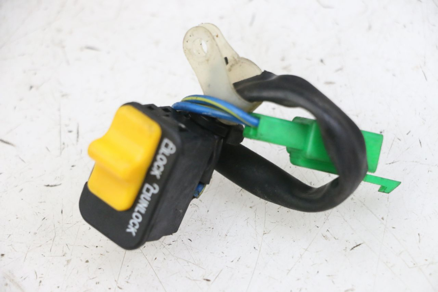 photo de SCHALTER ON OFF PEUGEOT TWEET 4T 50 (2018 - 2022) - Hauptansicht