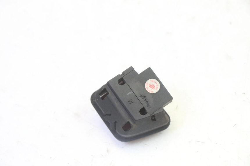 photo de ZÜNDSCHLOSSSCHALTER PIAGGIO XEVO - X EVO 125 (2007 - 2017) - Alternative Perspektive