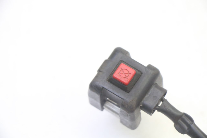 photo de SCHALTER ON OFF YAMAHA YZ-F YZF 250 (2014 - 2018) - Detailansicht des Bauteils