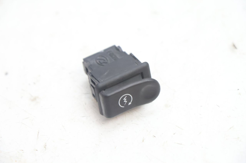photo de STARTER SCHALTER TGB CITY RS 50 (2011 - 2016) - Detailansicht des Bauteils