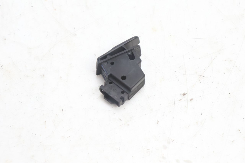 photo de STARTER SCHALTER HONDA FES PANTHEON 2T 125 (1998 - 2002) - Zoom auf Gebrauchszustand