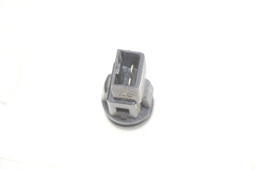 photo de ANLASSER-SCHALTER PIAGGIO FLY 2T 50 (2004 - 2017) - Zoom auf Gebrauchszustand