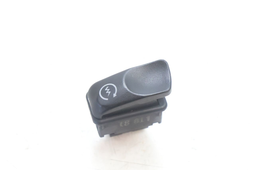 photo de STARTER SCHALTER PIAGGIO LIBERTY IGET 4T 50 (2021 - 2025) - Hauptansicht