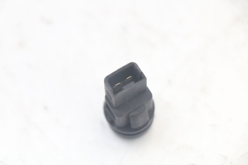 photo de ANLASSER-SCHALTER PIAGGIO LIBERTY 125 (2009 - 2013) - Alternative Perspektive